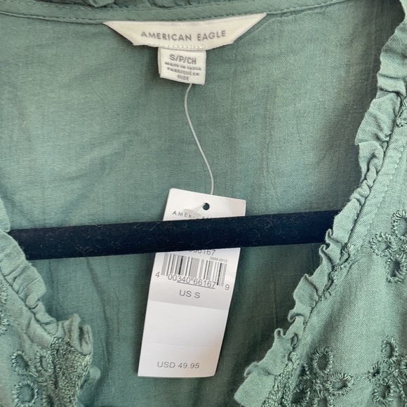 NWT AEO Dark olive green eyelet lace blouse S - Picture 6 of 6